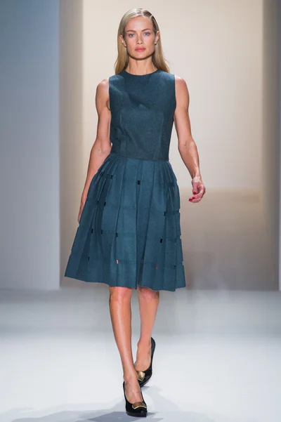 Look 8